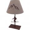 Lampe skieur aj montagne